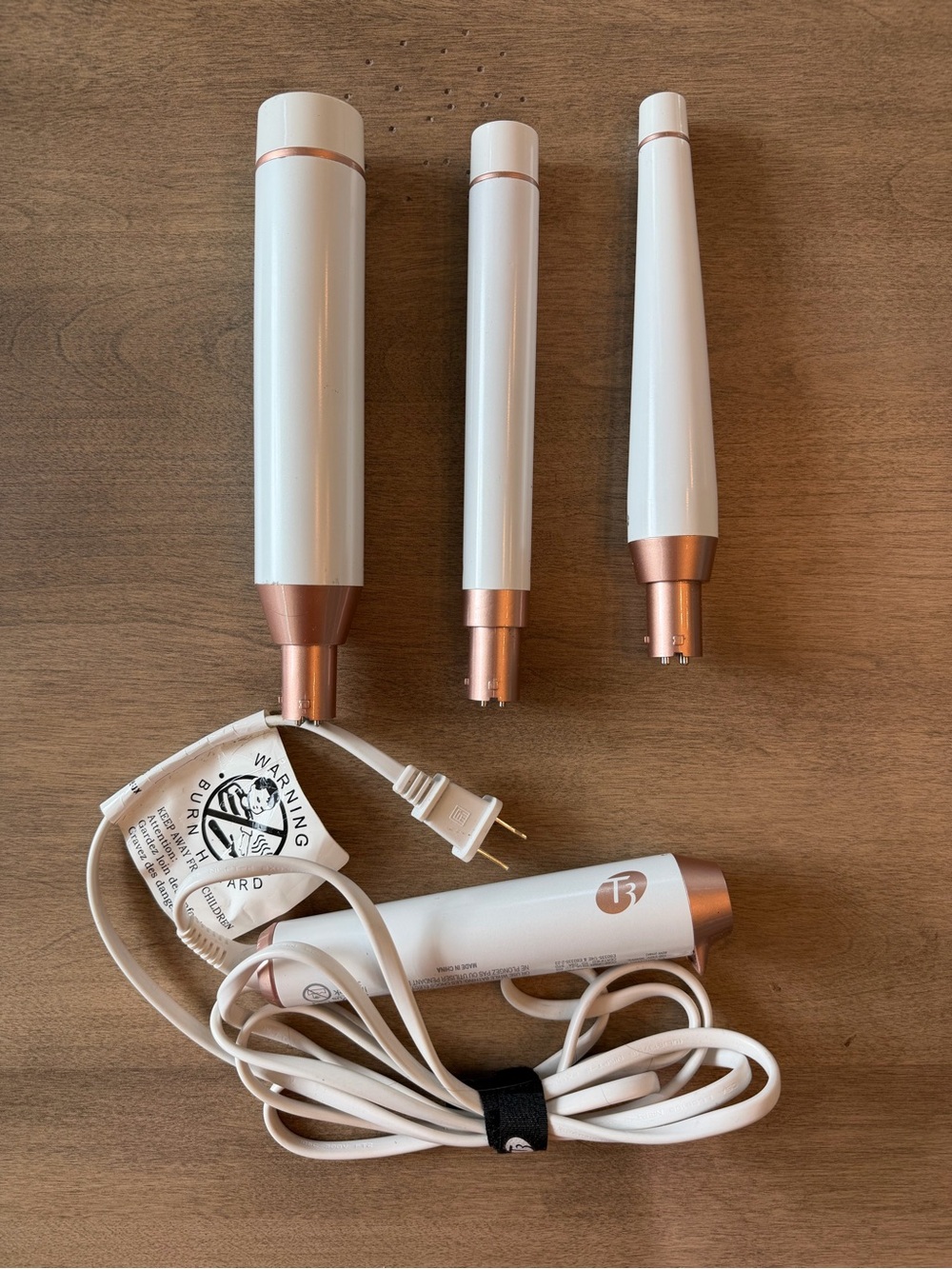T3 White and Rose Gold Interchangeable Curling Wand Set